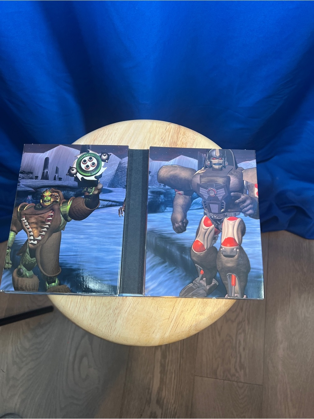 Beast Wars : The Complete First Season - Blue Hardcover DVD Set - Picture 3 of 5